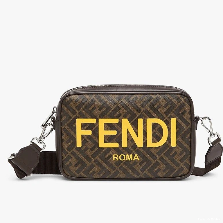 Vintage HOT FF Compact Fendi Logo ROMA Fabric Motif Camera Brown In Case 0812